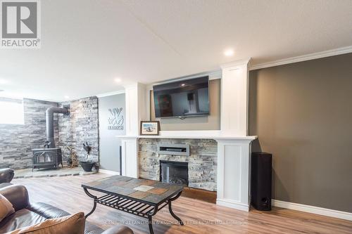 10 Ashwood Crescent, Quinte West, ON - Indoor Photo Showing Living Room With Fireplace