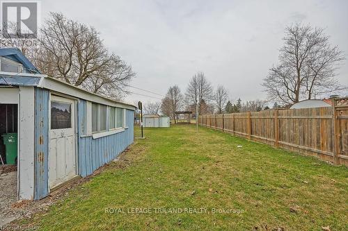 206 Symes Street, Southwest Middlesex, ON - Outdoor