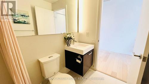 508 - 318 King Street E, Toronto, ON - Indoor Photo Showing Bathroom