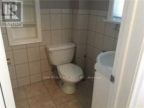 393 Hounslow Avenue, Toronto, ON - Indoor Photo Showing Bathroom