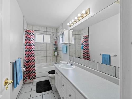 1112 Kemano Street, Kamloops, BC - Indoor Photo Showing Bathroom