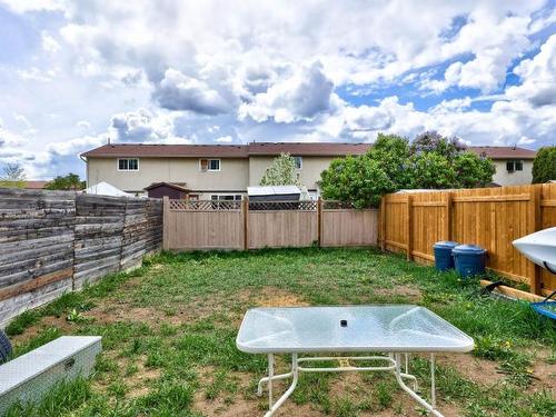 11-1697 Greenfield Ave, Kamloops, BC - Outdoor With Deck Patio Veranda With Backyard