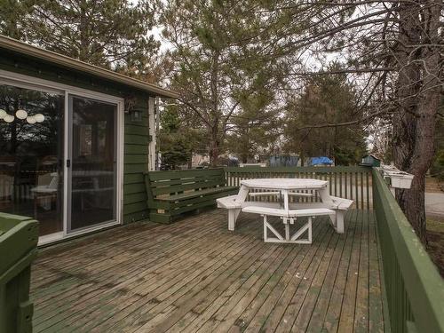 27 Taylor Drive, Thunder Bay, ON - Outdoor With Deck Patio Veranda