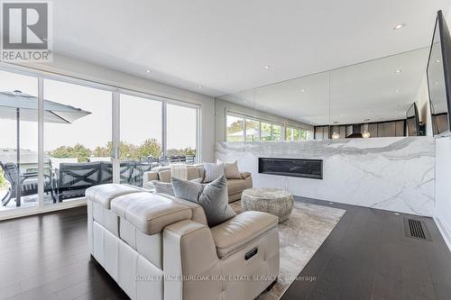 49 Kenmir Avenue, Niagara-On-The-Lake, ON - Indoor Photo Showing Living Room With Fireplace