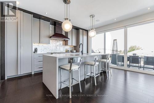 49 Kenmir Avenue, Niagara-On-The-Lake, ON - Indoor Photo Showing Kitchen With Upgraded Kitchen