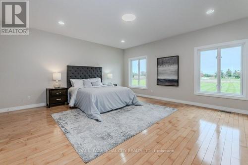 7175 Ariss Valley Road, Guelph/Eramosa, ON - Indoor Photo Showing Bedroom