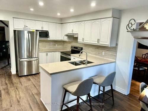 1813 Spruce Hill Rd, Pickering, ON - Indoor Photo Showing Kitchen With Double Sink