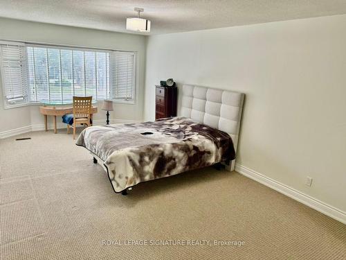 1813 Spruce Hill Rd, Pickering, ON - Indoor Photo Showing Bedroom