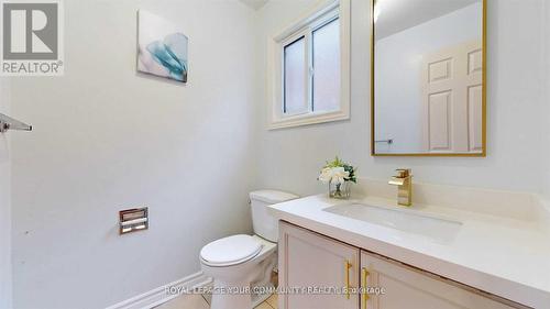 32 Muster Court, Markham, ON - Indoor Photo Showing Bathroom