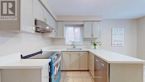 32 Muster Court, Markham, ON - Indoor