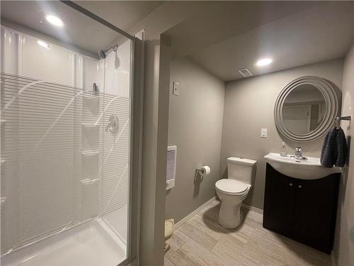 325 2Nd Avenue, Mccreary, MB - Indoor Photo Showing Bathroom
