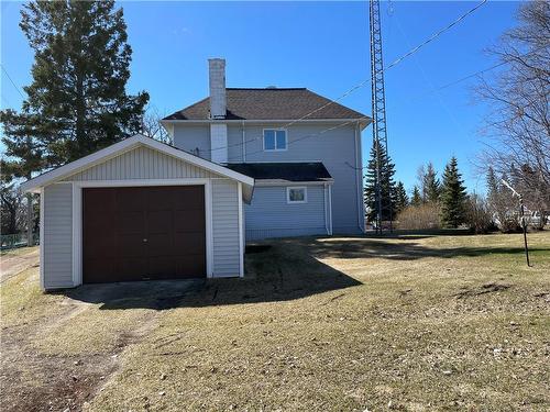 325 2Nd Avenue, Mccreary, MB - Outdoor