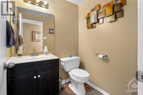 1326 Cornell Street, Ottawa, ON - Indoor Photo Showing Bathroom
