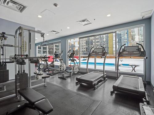 Exercise room - 116-1200 Rue St-Alexandre, Montréal (Ville-Marie), QC - Indoor Photo Showing Gym Room