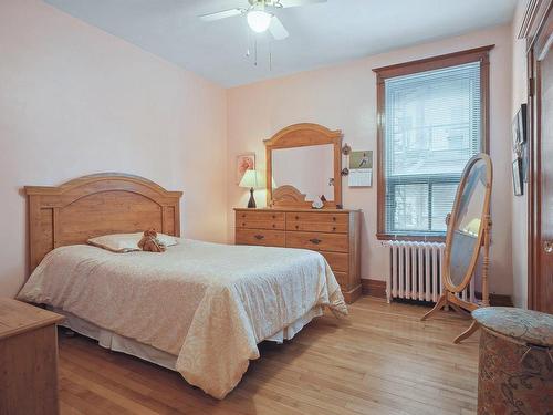 Bedroom - 7393  - 7395 Rue De Lanaudière, Montréal (Villeray/Saint-Michel/Parc-Extension), QC - Indoor Photo Showing Bedroom