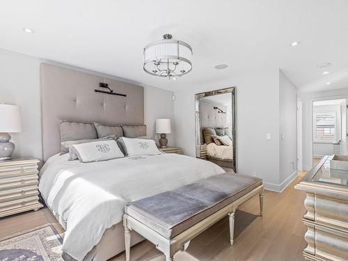 Master bedroom - 166 Crois. Wexford, Hampstead, QC - Indoor Photo Showing Bedroom