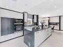 Kitchen - 166 Crois. Wexford, Hampstead, QC  - Indoor Photo Showing Kitchen With Upgraded Kitchen 