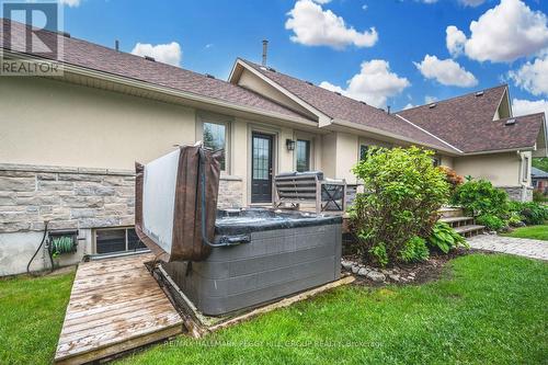 4164 Forest Wood Drive, Severn, ON - Outdoor