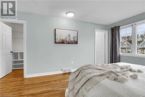 38 - 374 Front Street, Central Elgin, ON - Indoor Photo Showing Bedroom