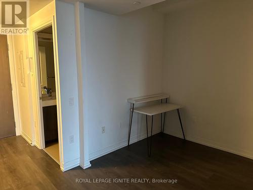 2614 - 251 Jarvis Street, Toronto, ON - Indoor Photo Showing Other Room