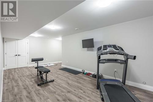 4657 Lakeside Street, Plympton-Wyoming, ON - Indoor Photo Showing Gym Room