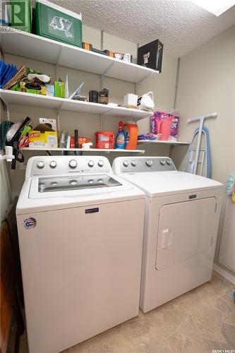 202 2781 Woodbridge Drive, Prince Albert, SK - Indoor Photo Showing Laundry Room