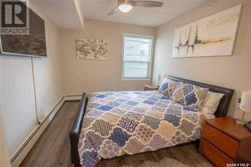 202 2781 Woodbridge Drive, Prince Albert, SK - Indoor Photo Showing Bedroom