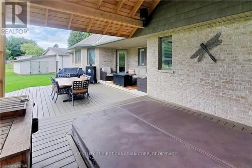 1839 Parkhurst Avenue, London, ON - Outdoor With Deck Patio Veranda With Exterior