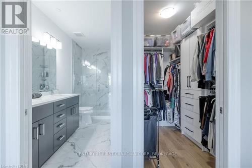 908 - 460 Callaway Road, London, ON - Indoor Photo Showing Bathroom