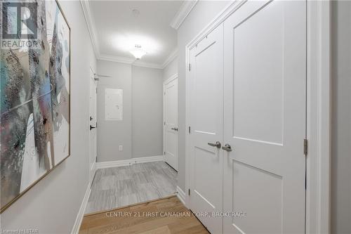 908 - 460 Callaway Road, London, ON - Indoor Photo Showing Other Room