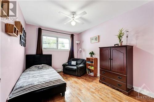 2380 Iris Street, Ottawa, ON - Indoor Photo Showing Bedroom