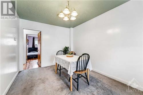 2380 Iris Street, Ottawa, ON - Indoor Photo Showing Dining Room