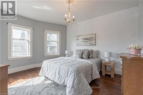 156 Church Street, North Middlesex, ON - Indoor Photo Showing Bedroom