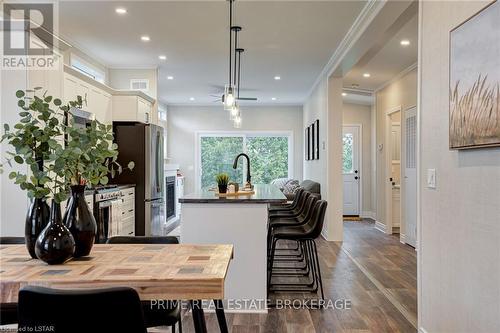 66 Fairview Crescent, North Perth, ON - Indoor Photo Showing Dining Room