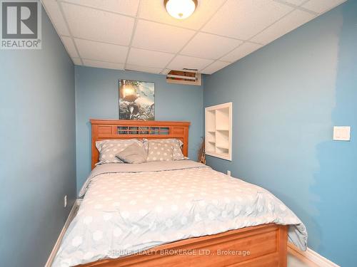 27 Sparta Drive N, Brampton, ON - Indoor Photo Showing Bedroom