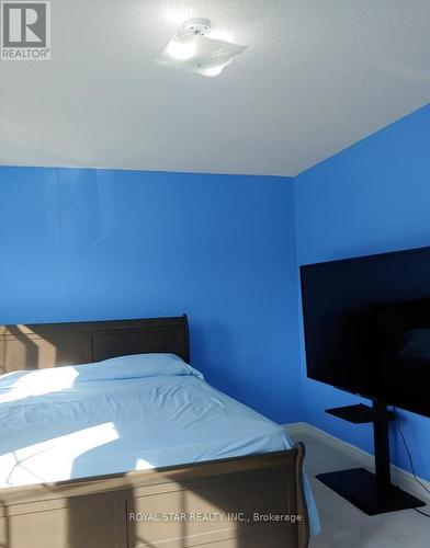 16 Susan Avenue, Brampton, ON - Indoor Photo Showing Bedroom