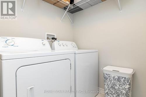 55 Robert Parkinson Drive, Brampton, ON - Indoor Photo Showing Laundry Room