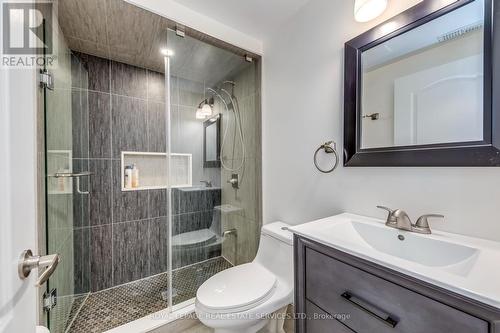 1038 Windbrook Grove, Mississauga, ON - Indoor Photo Showing Bathroom