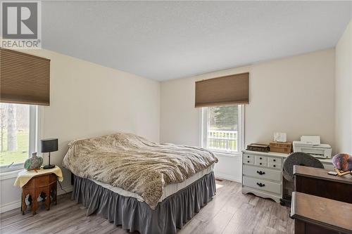10355 Broken Second Road, Iroquois, ON - Indoor Photo Showing Bedroom
