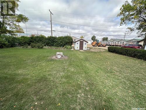 105 2Nd Avenue E, Lampman, SK - Outdoor