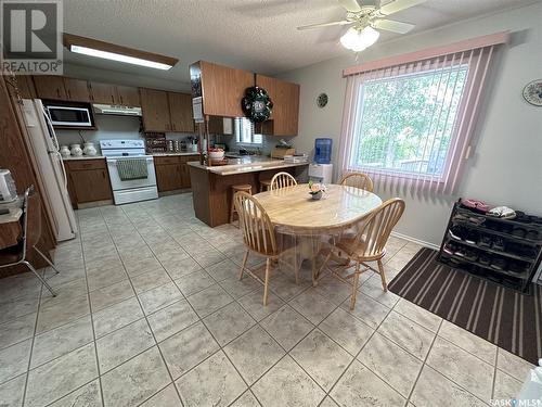 105 2Nd Avenue E, Lampman, SK - Indoor Photo Showing Other Room