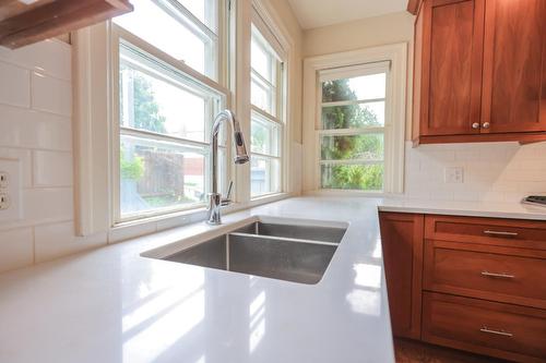 704 Hoover Street, Nelson, BC - Indoor Photo Showing Kitchen With Double Sink