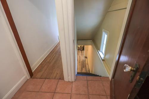 704 Hoover Street, Nelson, BC - Indoor Photo Showing Other Room