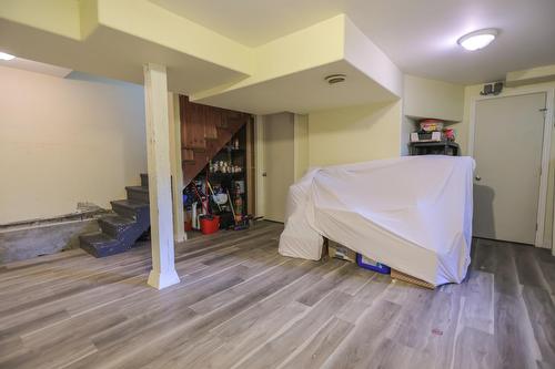 704 Hoover Street, Nelson, BC - Indoor