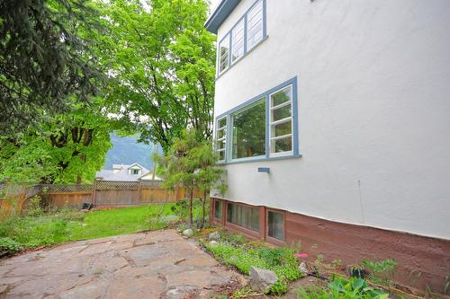 704 Hoover Street, Nelson, BC - Outdoor