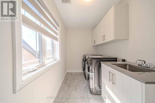 350 Cullen Trail, Peterborough, ON - Indoor Photo Showing Laundry Room