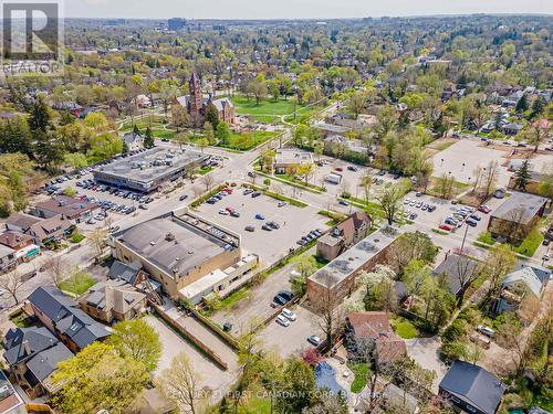 136 Elmwood Avenue E, London, ON - Outdoor With View