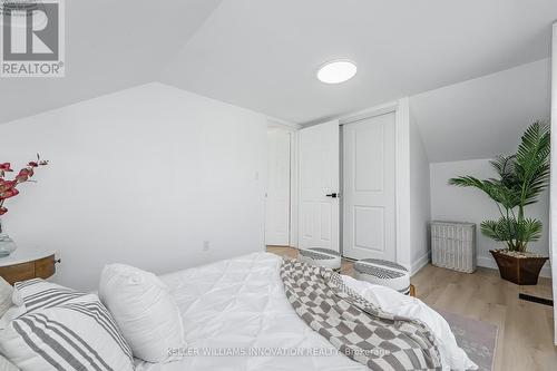 17 Dover Street, Woodstock, ON - Indoor Photo Showing Bedroom