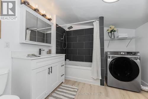17 Dover Street, Woodstock, ON - Indoor Photo Showing Laundry Room