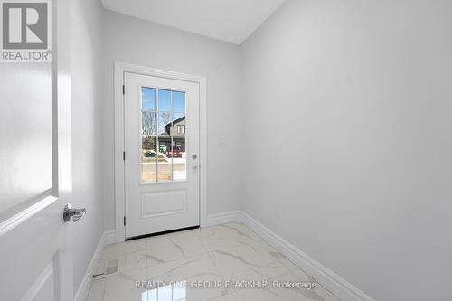 111 Bonnet Road, Amherstburg, ON - Indoor Photo Showing Other Room